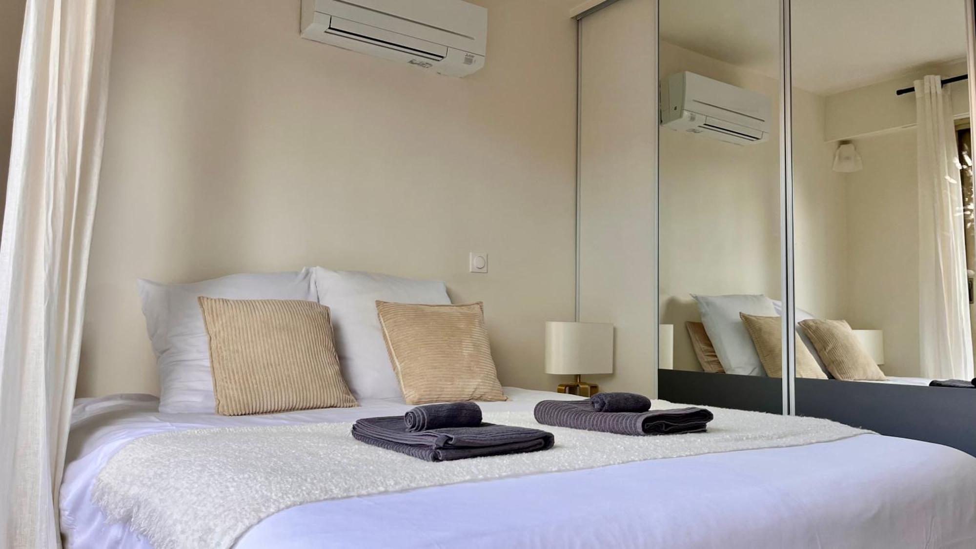 L'Azur - Apt De Standing - Piscine - Parking Ле Кане Екстериор снимка